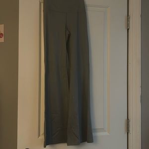 New Grey flare leggings size xs